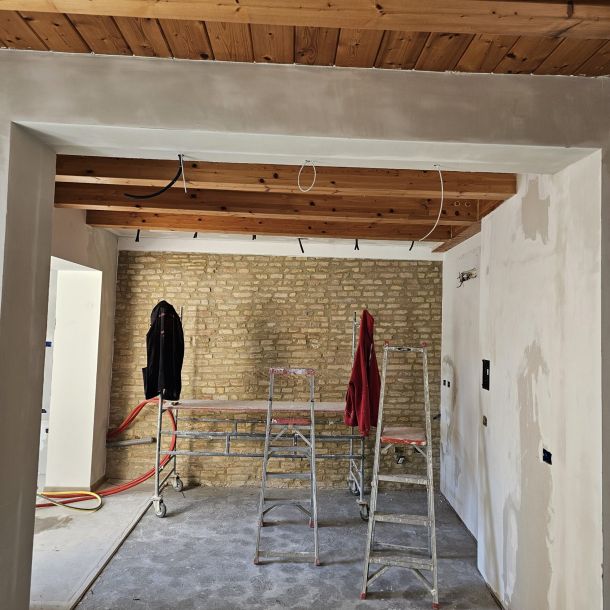 Esempio dalla galleria fotografica di Kamberi Restauri Di Kamberi Enver